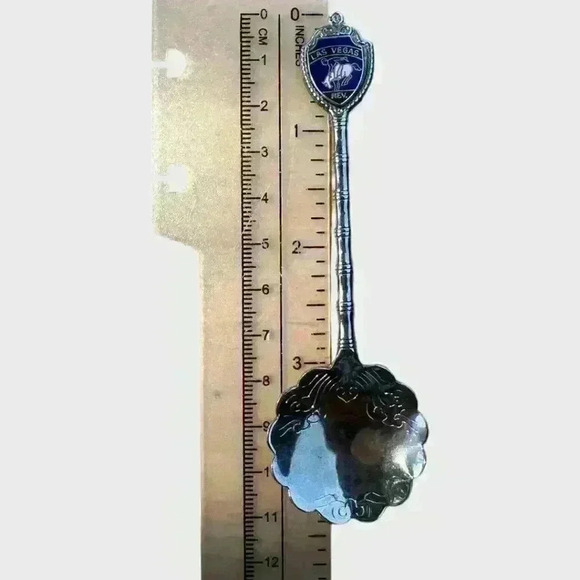 *5 for $15* Las Vegas Rodeo Souvenir Spoon - Picture 5 of 5
